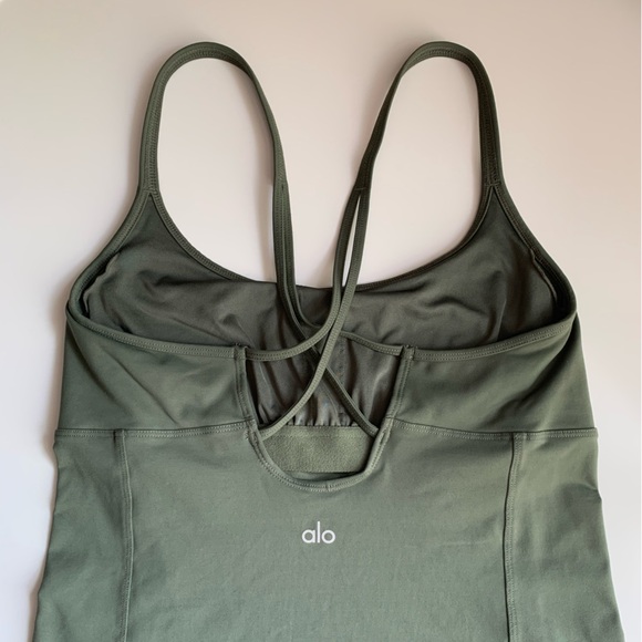 Alo Yoga Lotus Tank Jungle Green - Picture 5 of 7